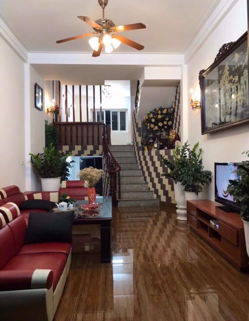 CẦN BÁN NHÀ TRUNG TÂM YÊN VIÊN 70m2-CỬA NHÀ HAI OTO TRÁNH- NHÀ MỚI TINH- NHỈNH 8 TỶ
